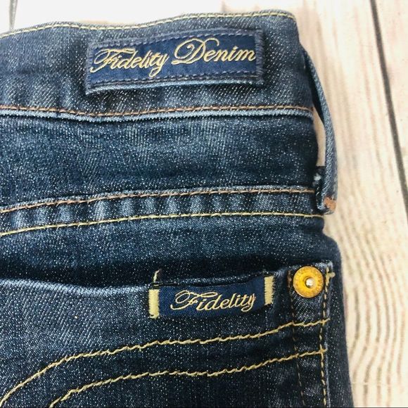 Fidelity Bella Donna Mid Rise Boot Cut Cotton Denim Jeans Blue Silk Rinse 25 - Picture 8 of 9